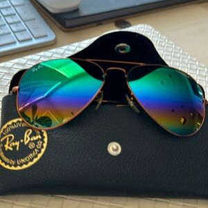 Ray-Ban limited Metallic Aviator Gradient